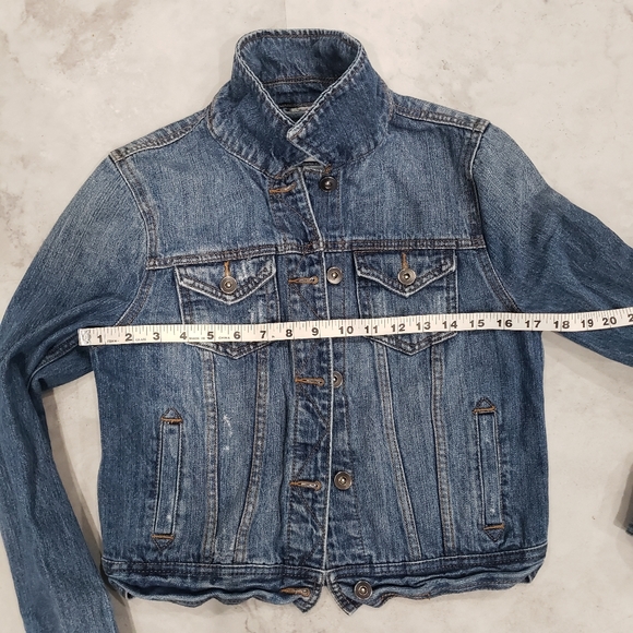 FOREVER 21 Destressed Jacket - Picture 6 of 6